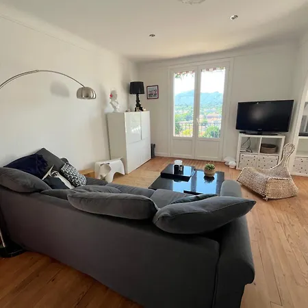 Charmant Appartement Dans Villa Basque Avec Exterieur - Colline De Bordagain Apartamento
